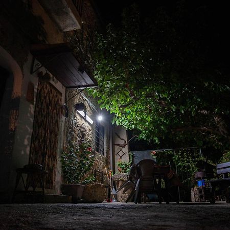 Casa Vacanze Fondaco Di Scillato Scillato  外观 照片